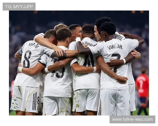 巴尔韦德27岁生日!居勒尔晒合照祝福,全能中场已成皇马核心力量 巴尔韦德27岁生日!居勒尔晒合照祝福,全能中场已成皇马核心力量